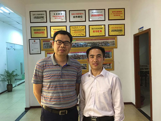 1493718268717799.jpg 合影1.jpg